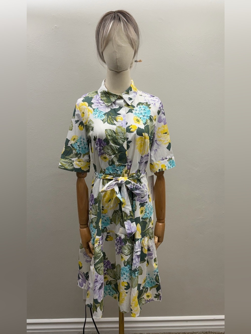 NWT Calvin Klein Floral Shirt Dress Size 8 White Cotton Belted Button Front Midi
